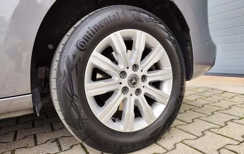 Mercedes-Benz T 180 d Standard