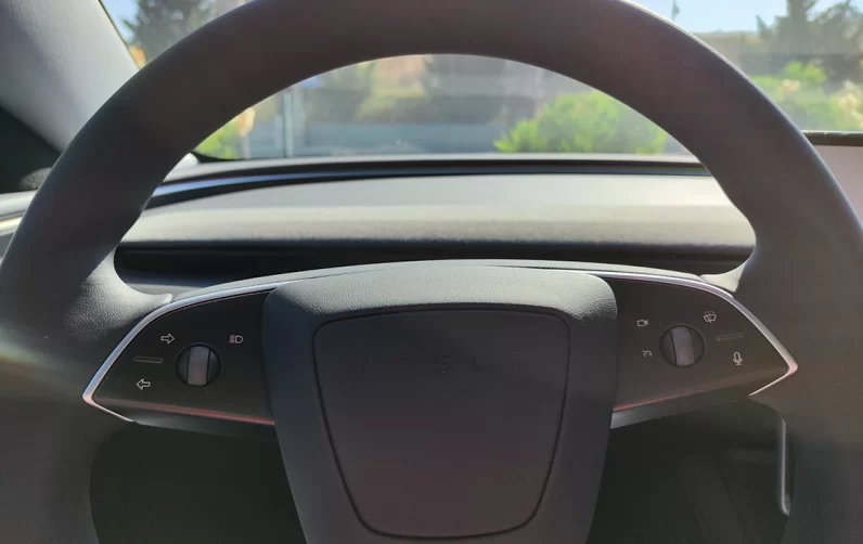 Tesla Model 3 Tração Traseira