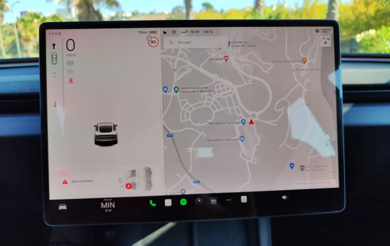 Tesla Model 3 Tração Traseira
