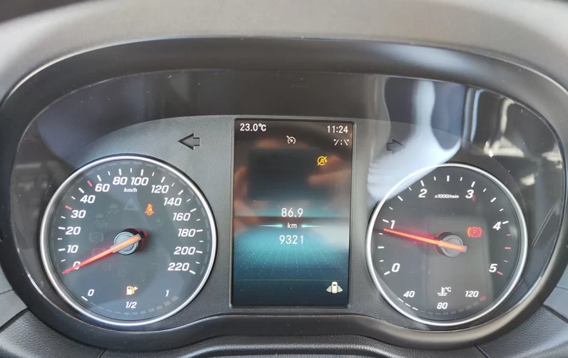 Mercedes-Benz T 180 d Standard