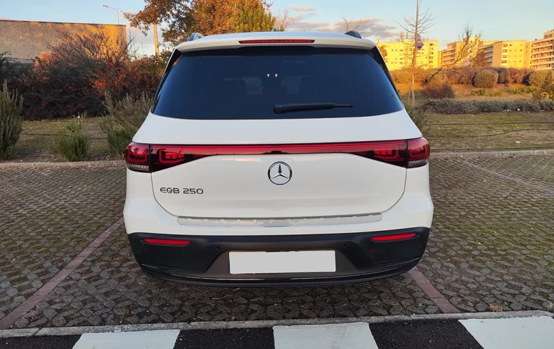 Mercedes-Benz EQB 250 Progressive