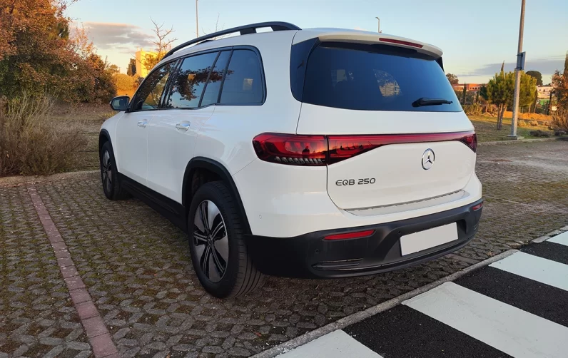 Mercedes-Benz EQB 250 Progressive