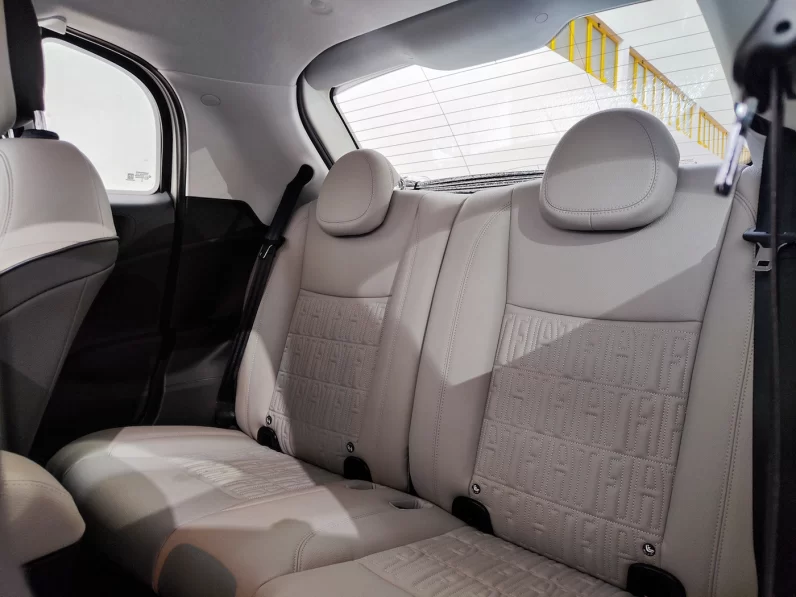 Fiat 500e La Prima